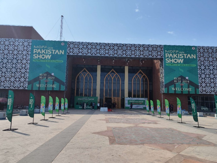Photo of the MOFF Vape Pakistan Show 2024 venue, showcasing the entrance banners and signage for the event scheduled on October 30-31, 2024.